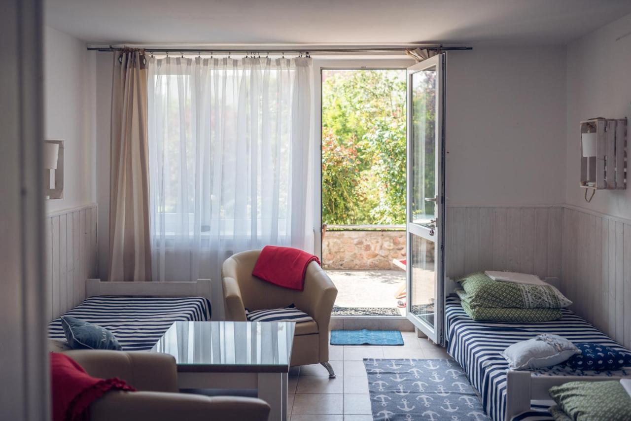 Nadmorskie Pokoje Super Lokalizacja Apartment โควอบเซก ภายนอก รูปภาพ